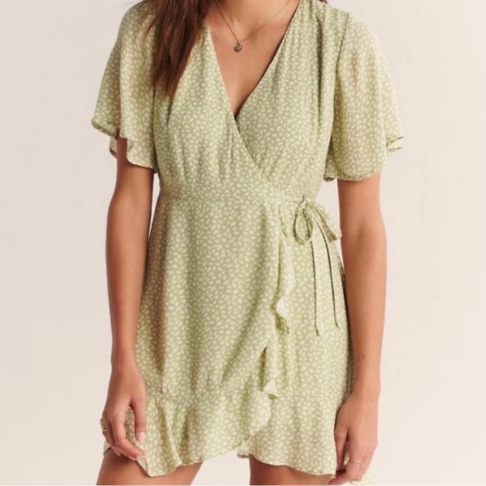 Abercrombie & Fitch Olive Patterned Midi Dress
